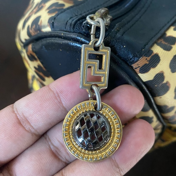 Gianni Versace Boston bag - Picture 7 of 13